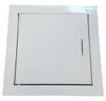 Drzwiczki rewizyjne metalowe MAGNAT 200x300 z zamkiem magnetycznym